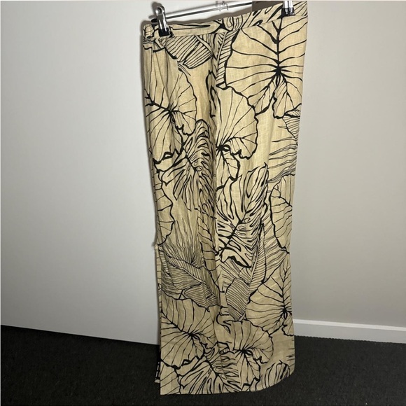 Dissh Malta palm tree leaf print linen set; top US size 4, skirt US size 2 - Picture 12 of 15